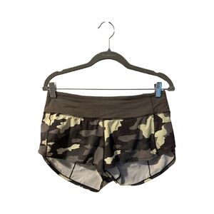 Lululemon  Hottie Low Rise Lined Shorts 2.5" Camo Athletic Shorts Size 6